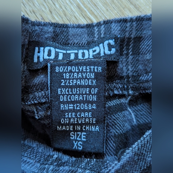 Hot Topic Pleated Plaid Skater Skirt with Overall Suspender Straps - Picture 4 of 8